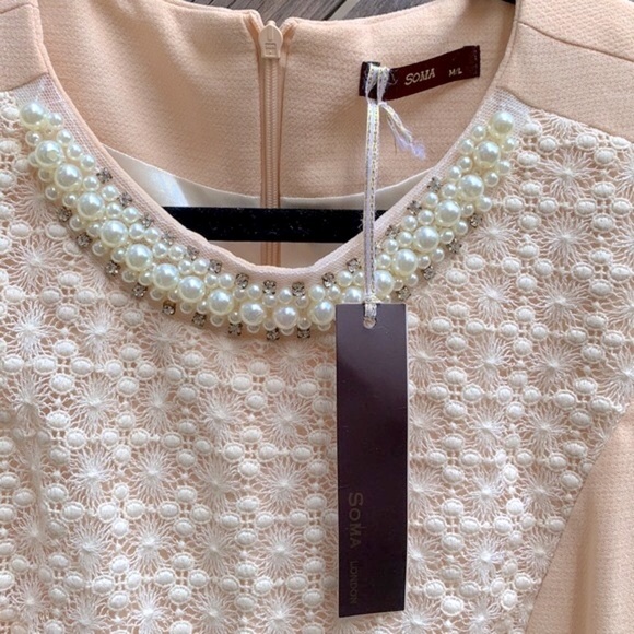 ModCloth Lace & pearl cream dress w/ black tulle. - Picture 6 of 16